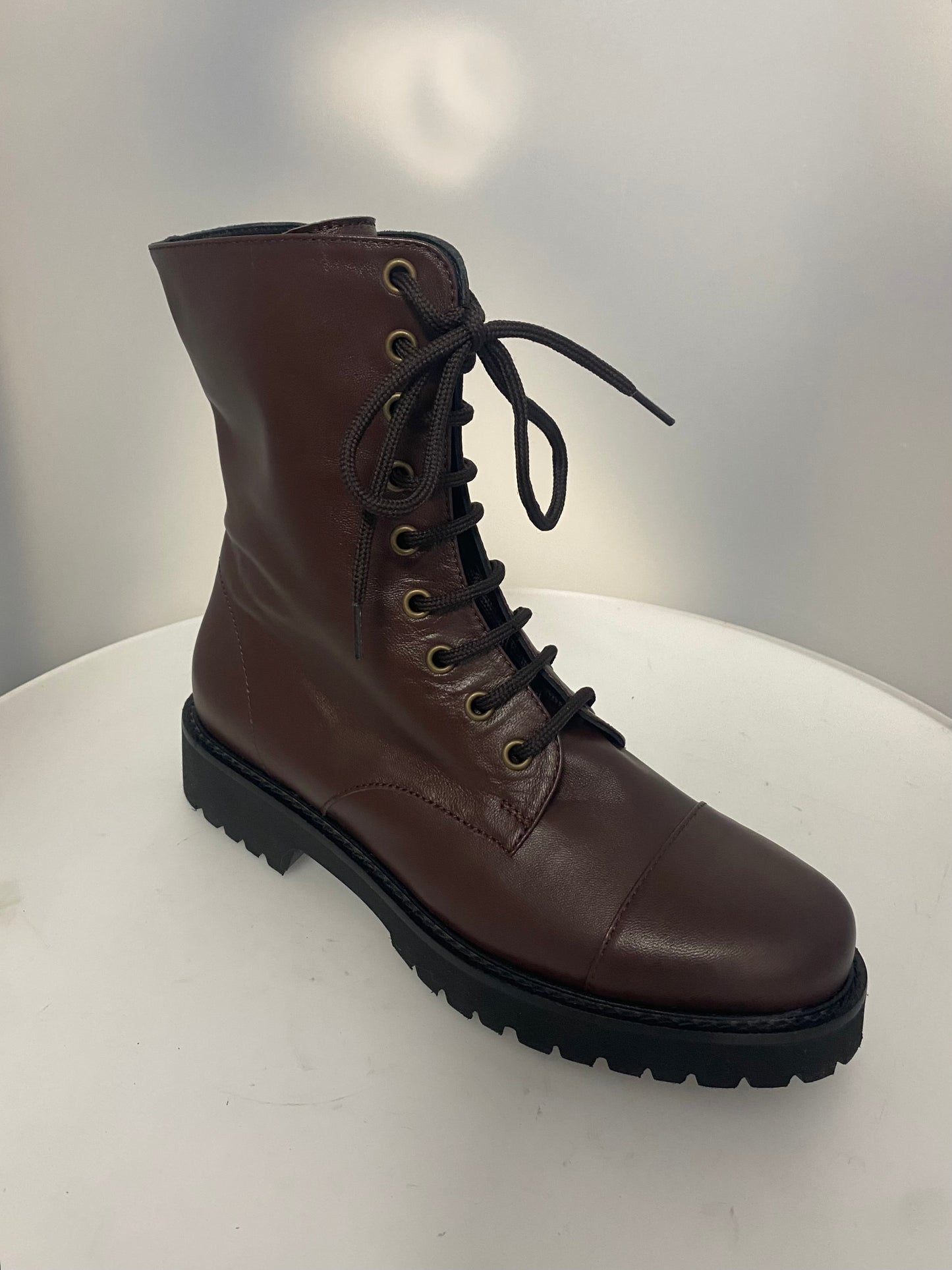 Stivaletto Anfibio di Pelle Marrone