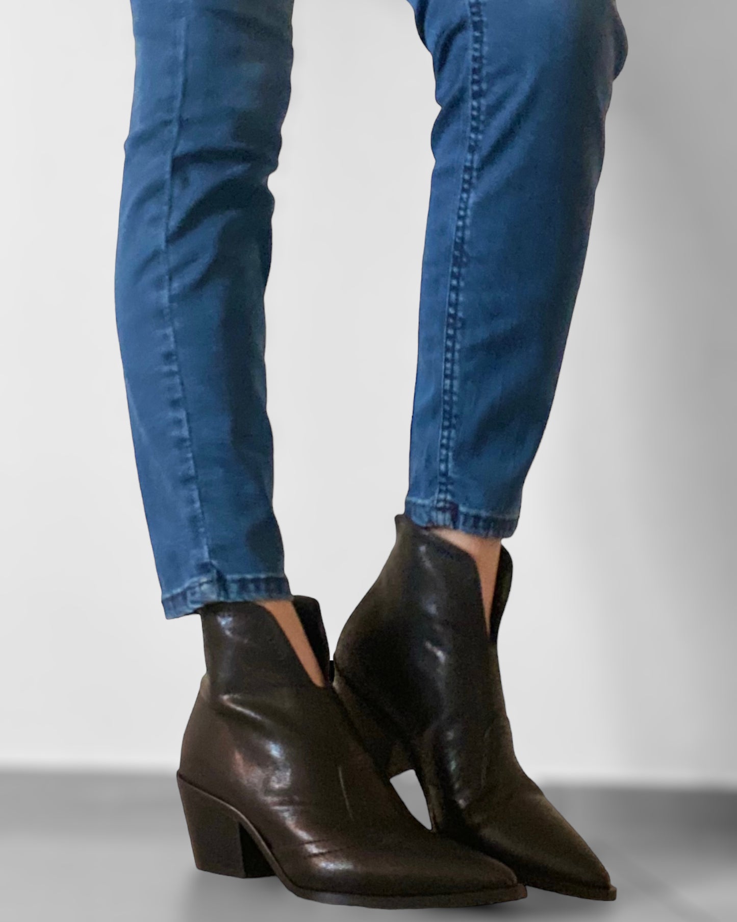Stivaletto Texano Vera Pelle Nero Tacco Cuoio Nero