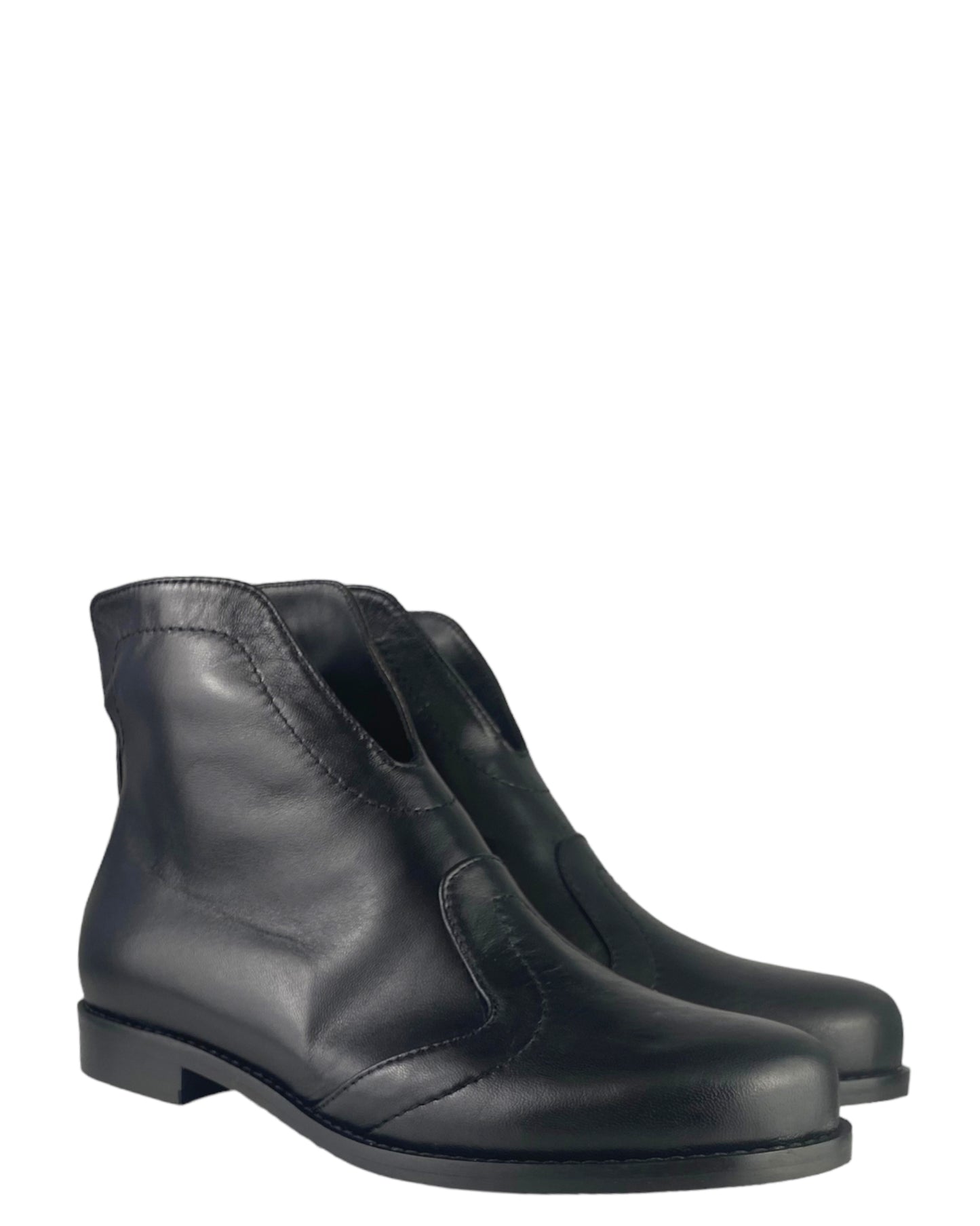 Stivaletto di Vera Pelle con Zip.