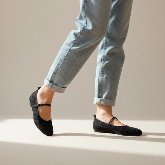 Ballerina pelle Mary jane di pizzo San gallo nero, décolleté