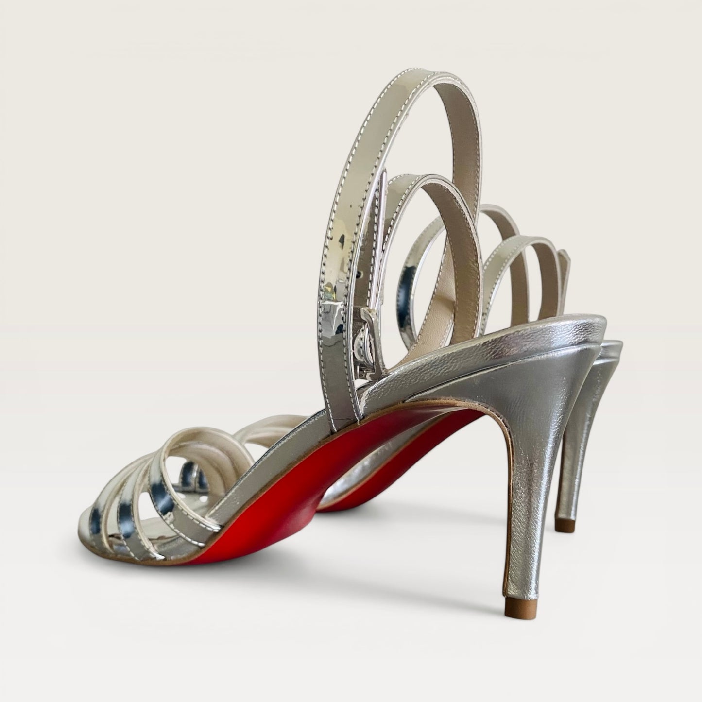 Sandalo pelle e specchio argento h.7 cm.