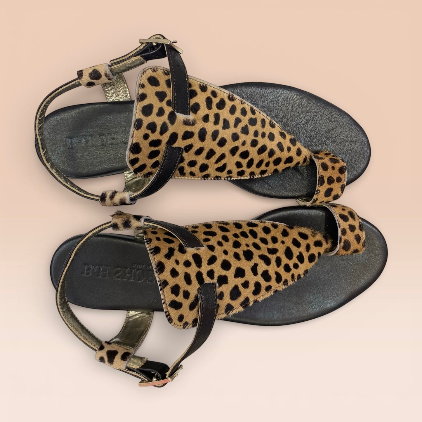 Sandalo di pelle cavallino maculato con infradito