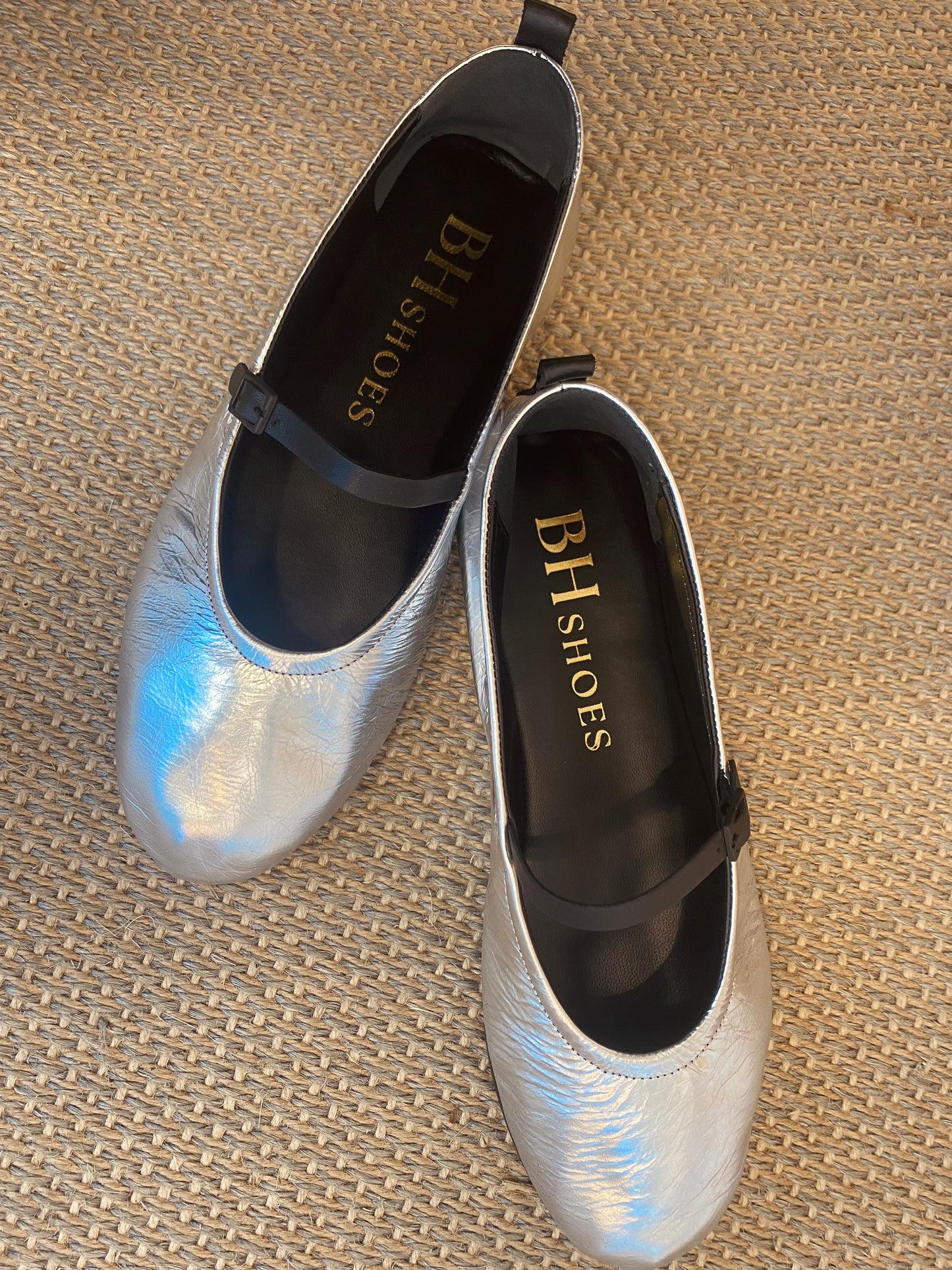 Ballerina décolleté mary jane di pelle nappa argento