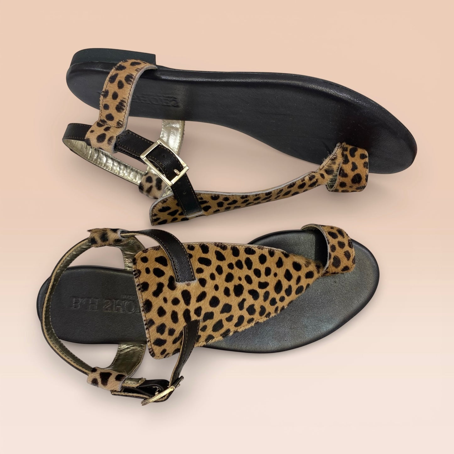 Sandalo di pelle cavallino maculato con infradito