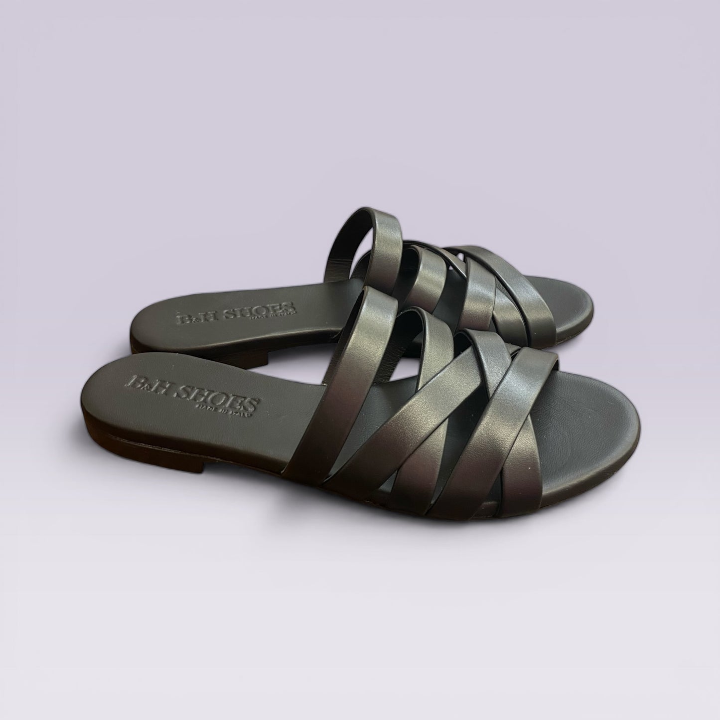 Sandalo ciabattina pelle incrocio nero