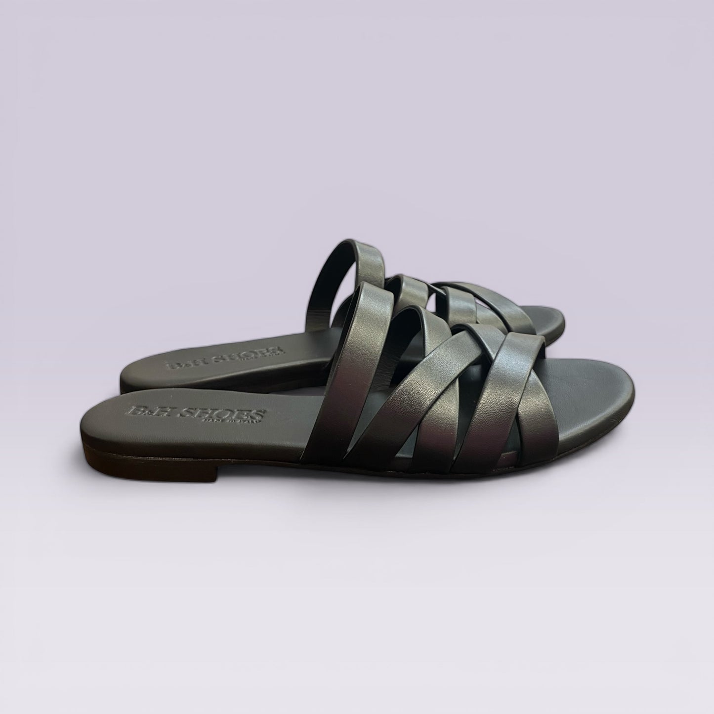 Sandalo ciabattina pelle incrocio nero